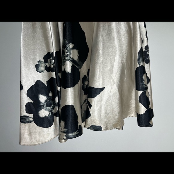 Floral Strapless Gown - Picture 6 of 7